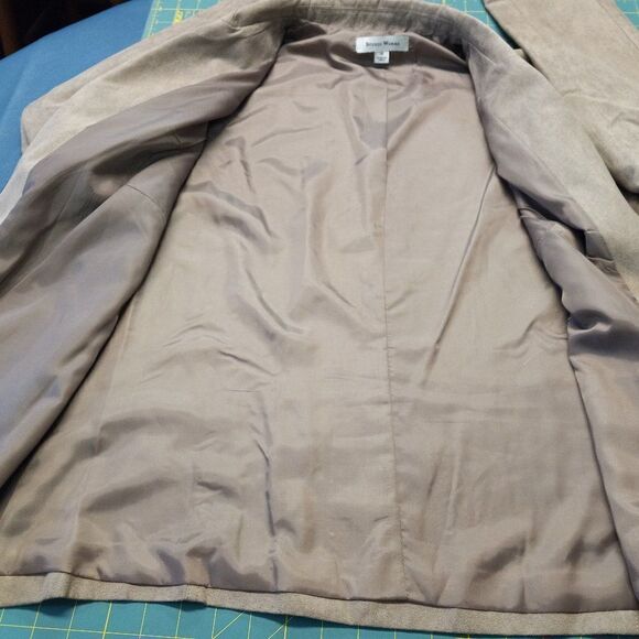 Studio Works Jacket  - Picture 5 of 7